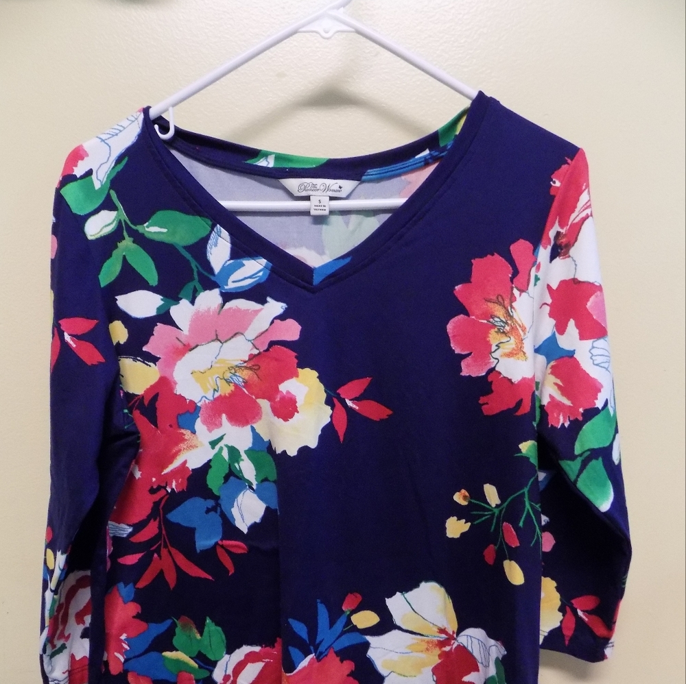 Pioneer woman top